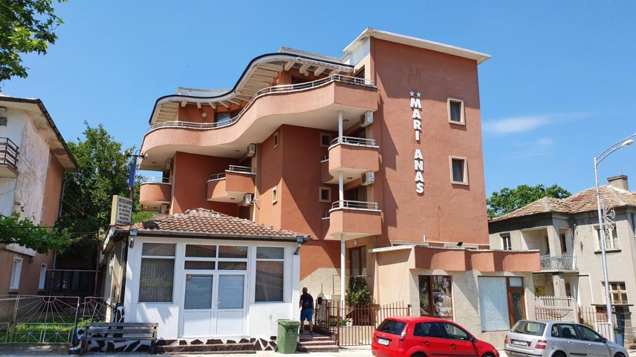 Marianas Guesthouse Obzor Dış mekan fotoğraf