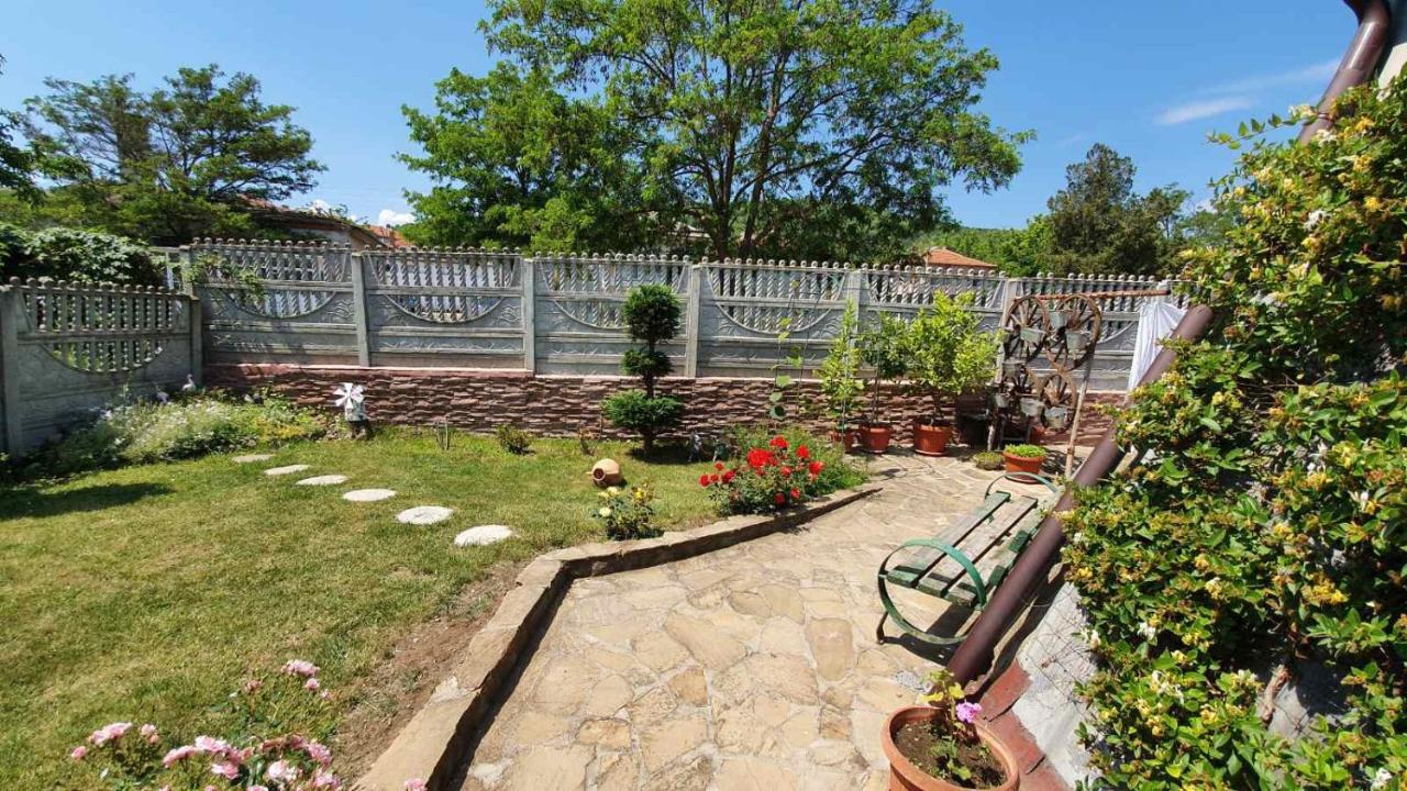 Marianas Guesthouse Obzor Dış mekan fotoğraf