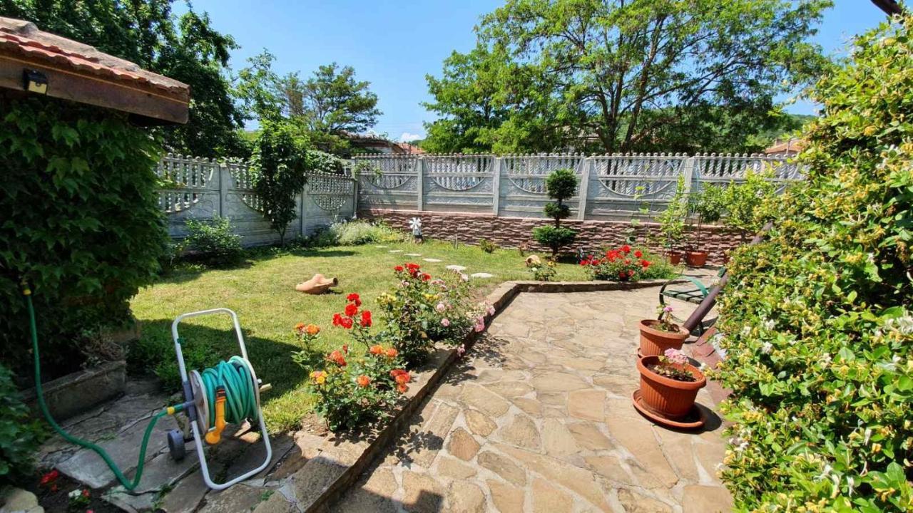 Marianas Guesthouse Obzor Dış mekan fotoğraf