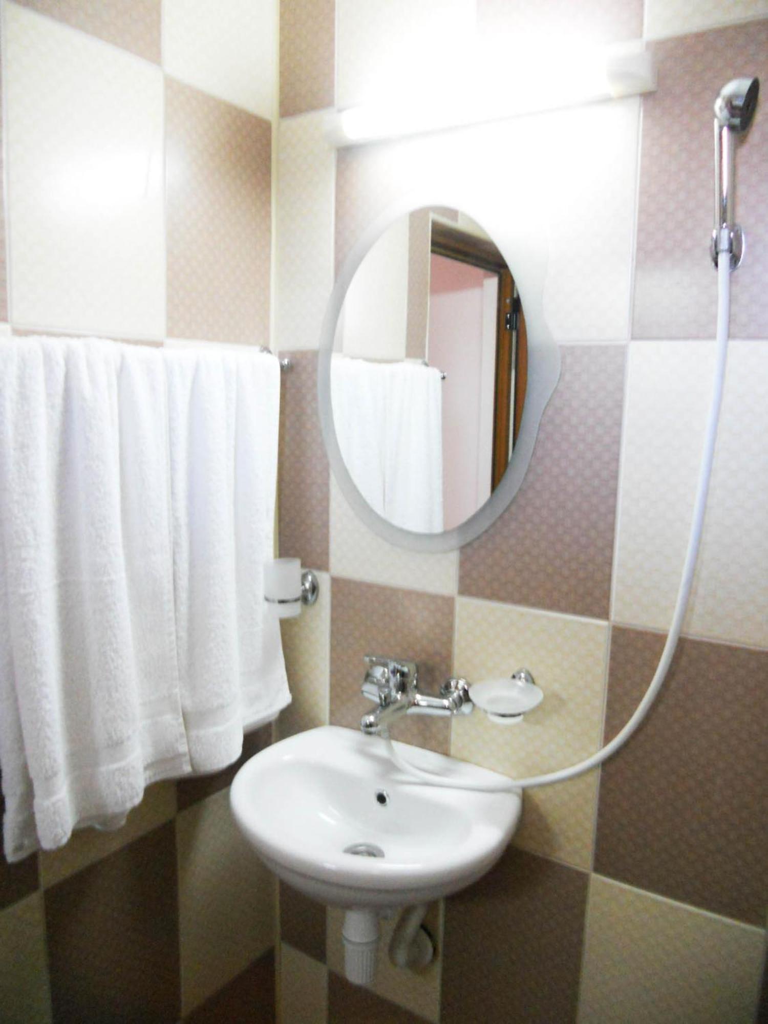 Marianas Guesthouse Obzor Dış mekan fotoğraf
