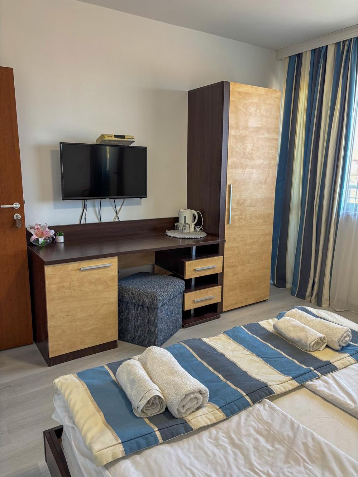 Marianas Guesthouse Obzor Dış mekan fotoğraf