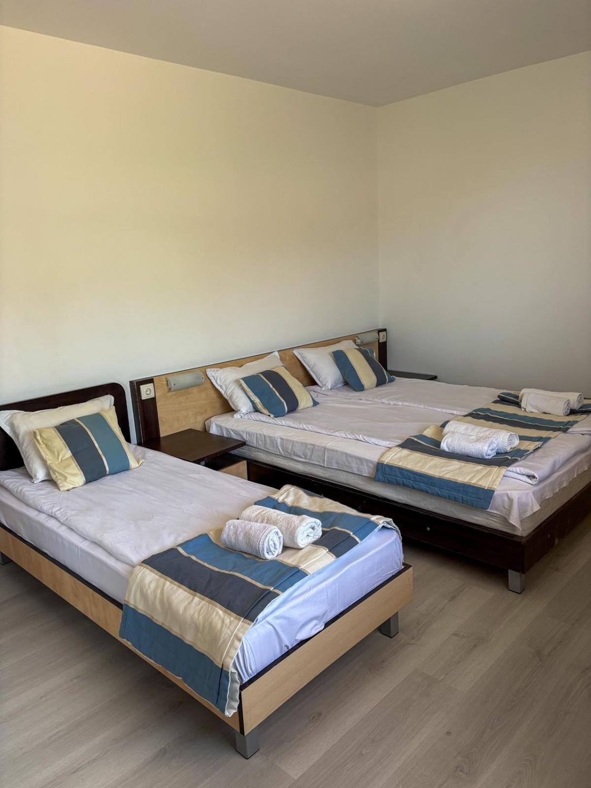 Marianas Guesthouse Obzor Dış mekan fotoğraf