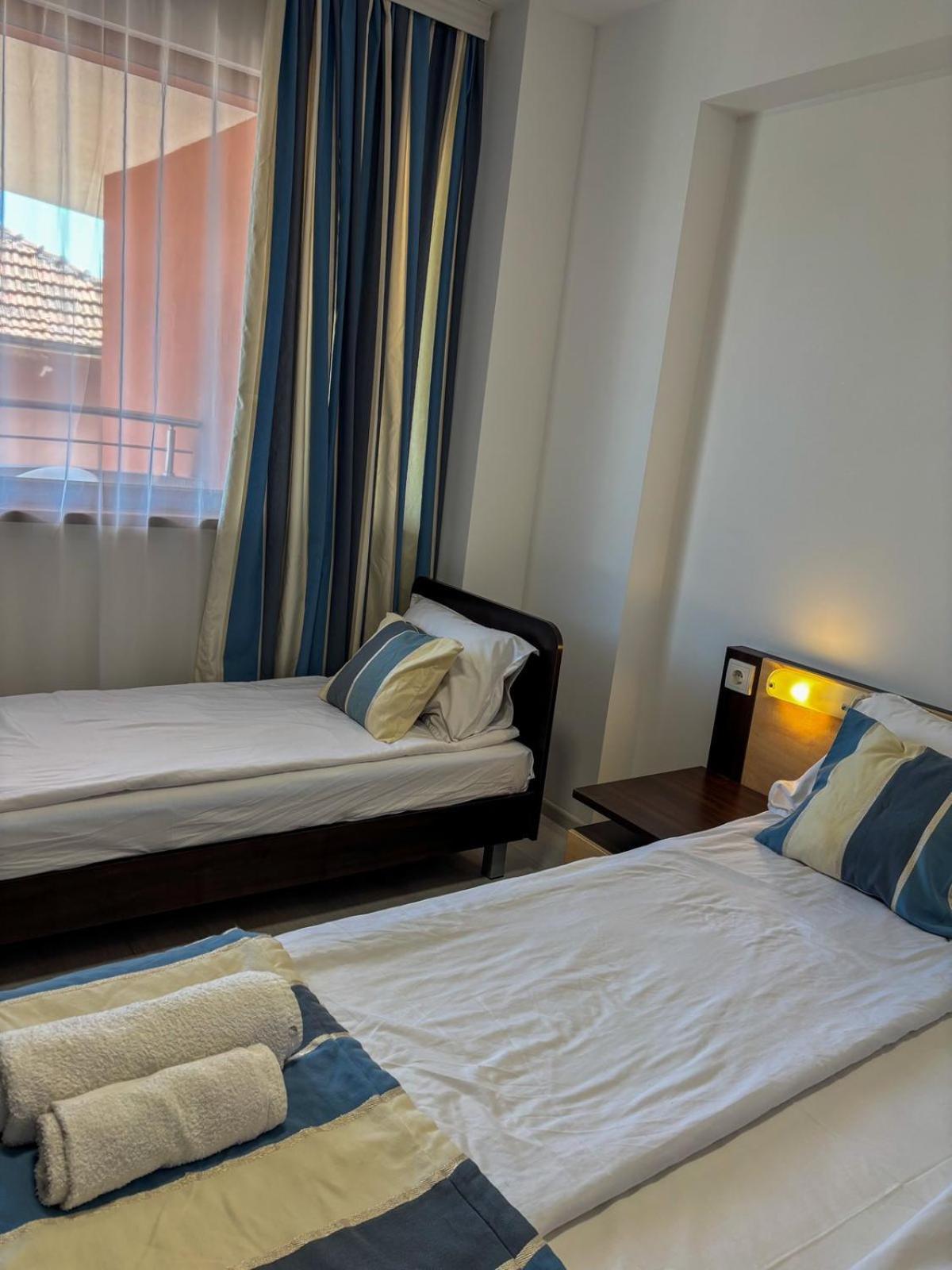 Marianas Guesthouse Obzor Dış mekan fotoğraf
