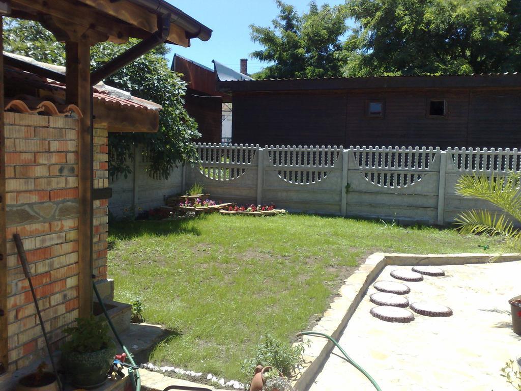 Marianas Guesthouse Obzor Oda fotoğraf